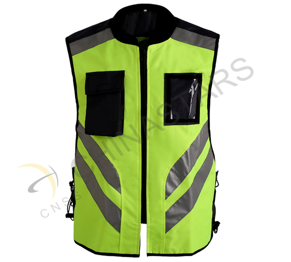 Motorcycle students get new reflective vests in Garden City